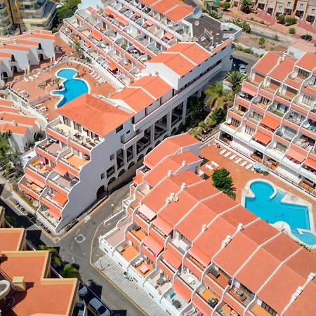 7 Min L Pool L Wifi L Sunbeds L Kid Friendly 公寓