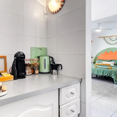 7 Min L Pool L Wifi L Sunbeds L Kid Friendly