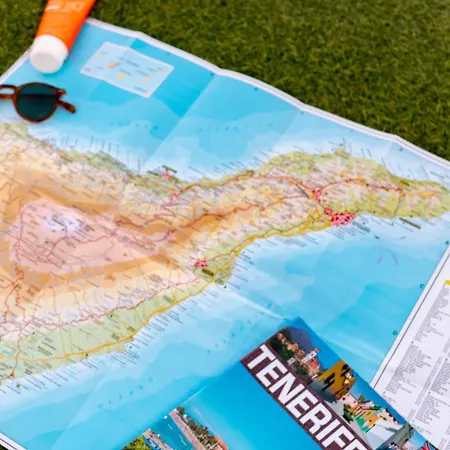 7 Min L Pool L Wifi L Sunbeds L Kid Friendly *