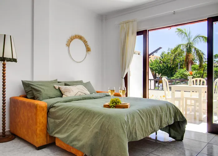 7 Min L Pool L Wifi L Sunbeds L Kid Friendly Адехе