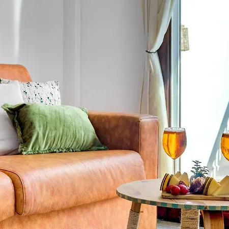 アパート 7 Min L Pool L Wifi L Sunbeds L Kid Friendly アデヘ