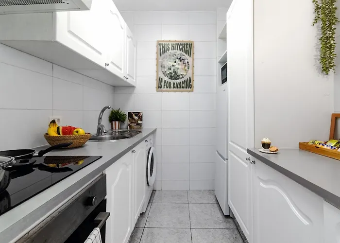 Apartment 7 Min L Pool L Wifi L Sunbeds L Kid Friendly Costa Adeje (Tenerife)