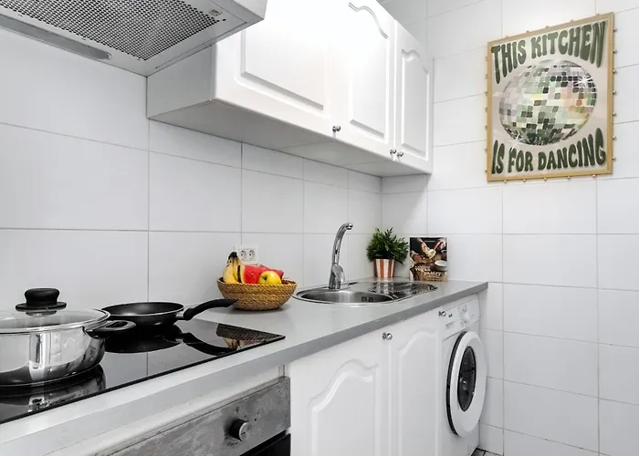 Apartment 7 Min L Pool L Wifi L Sunbeds L Kid Friendly Costa Adeje (Tenerife)