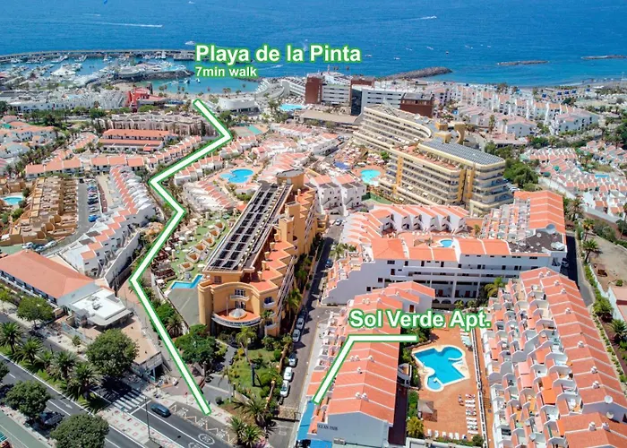 7 Min L Pool L Wifi L Sunbeds L Kid Friendly Apartment