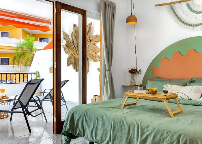 7 Min L Pool L Wifi L Sunbeds L Kid Friendly Apartment Costa Adeje (Tenerife)